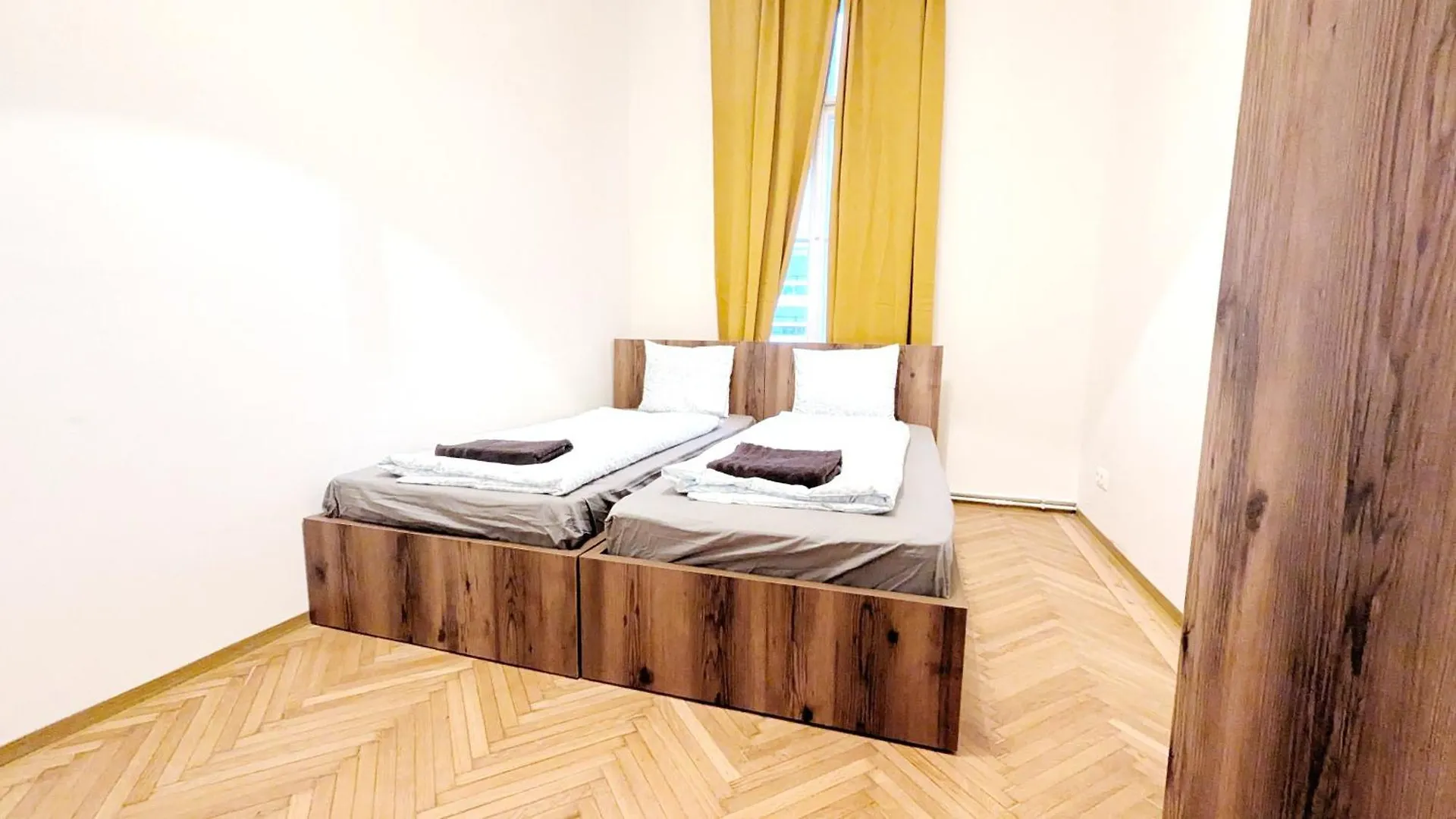 Homestay Spacious Rooms - 15 Min From Airport & City Center, 5 Min From Vienna Main-Bus Station Ez 1-9 Austria