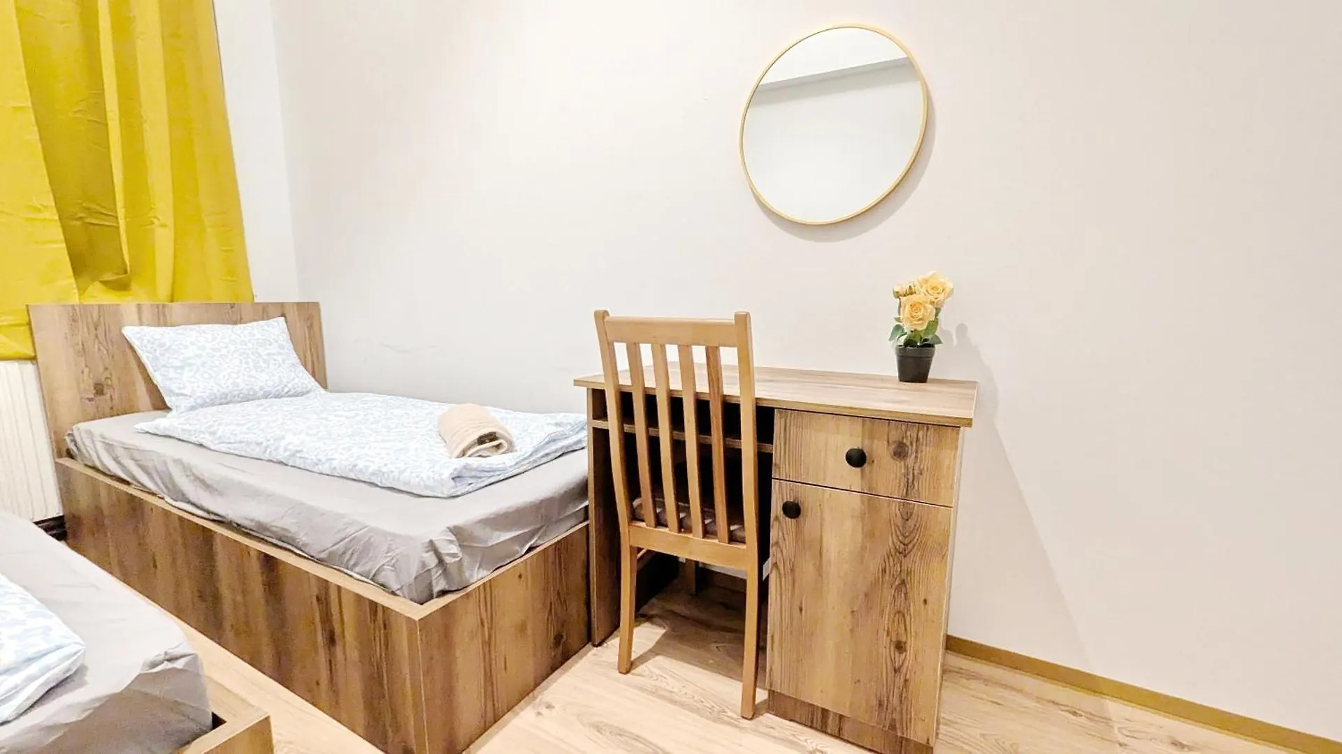 Spacious Rooms - 15 Min From Airport & City Center, 5 Min From Vienna Main-Bus Station Ez 1-9 0*,